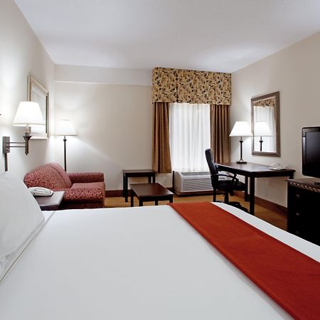 Lexington Inn And Suites Ruang foto